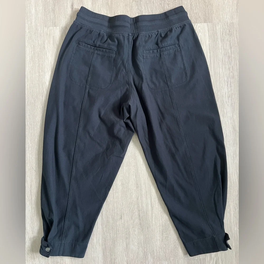 Athleta Farallon Weekender Pant Med Petite - Picture 3 of 10
